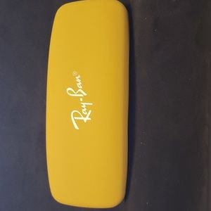 Ray-Ban eyeglass hard shell case only.. Yellow and good condition.